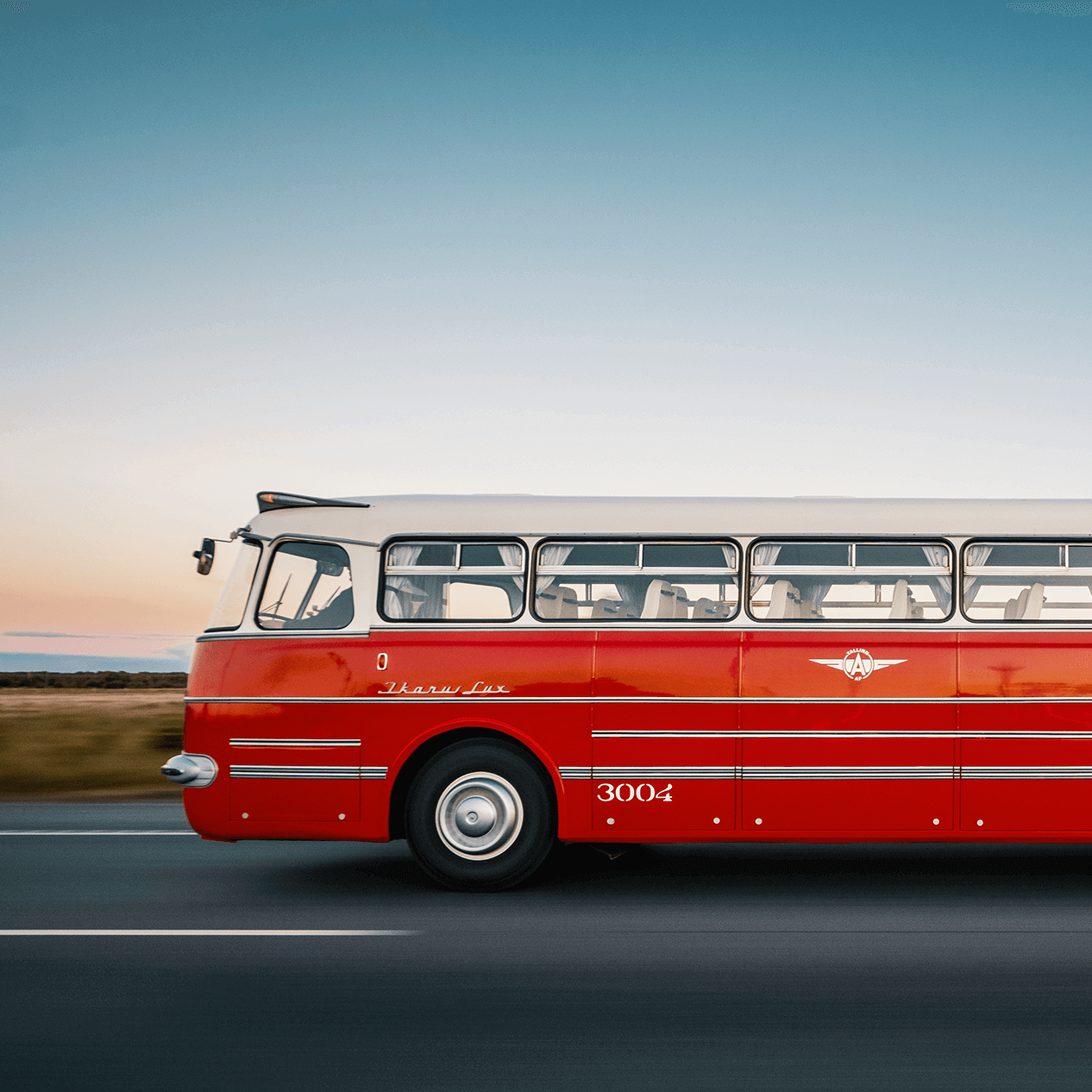 Ikarus Lux